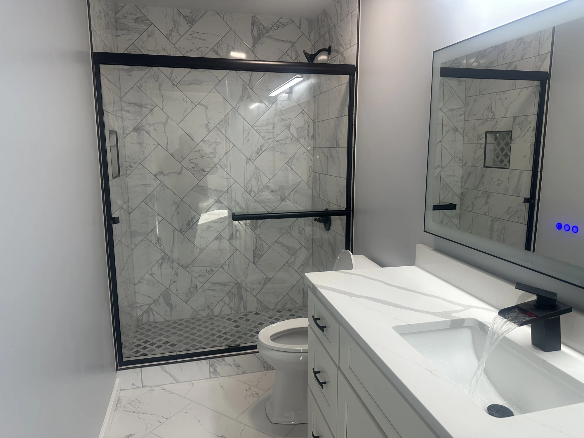 Bathroom craftsmanship from the El King project portfolio